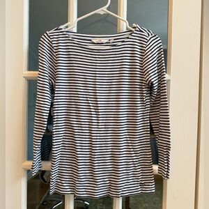 Vineyard Vines Navy and White Stripe boatneck simple tee t shirt - size small